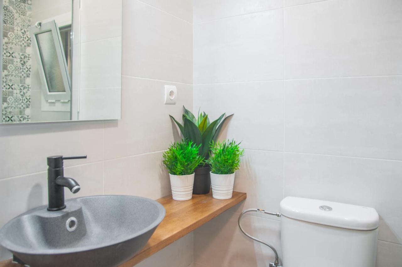 Db Nice Apartment Sagrada Familia Barcelona Luaran gambar