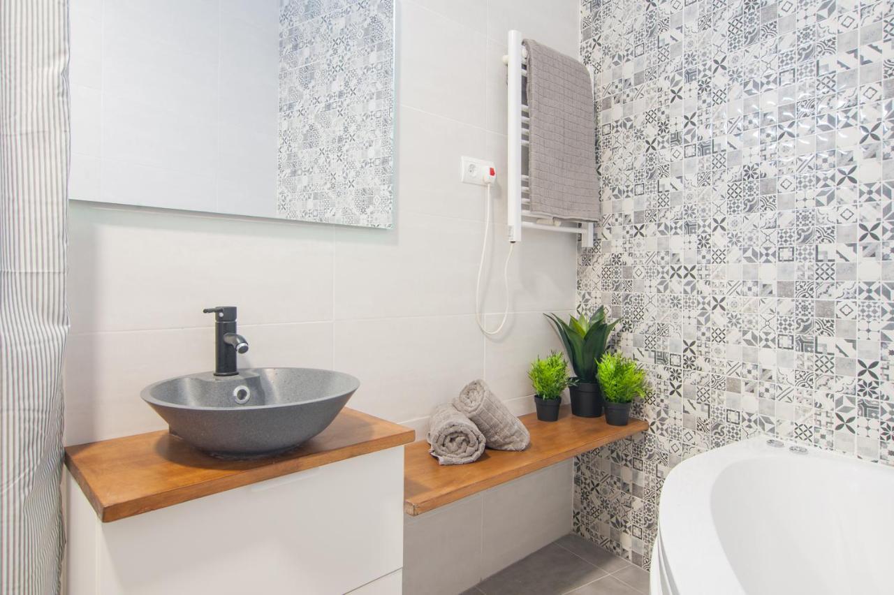 Db Nice Apartment Sagrada Familia Barcelona Luaran gambar